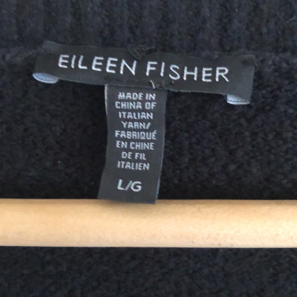 EILEEN FISHER Sweater. - Picture 3 of 8